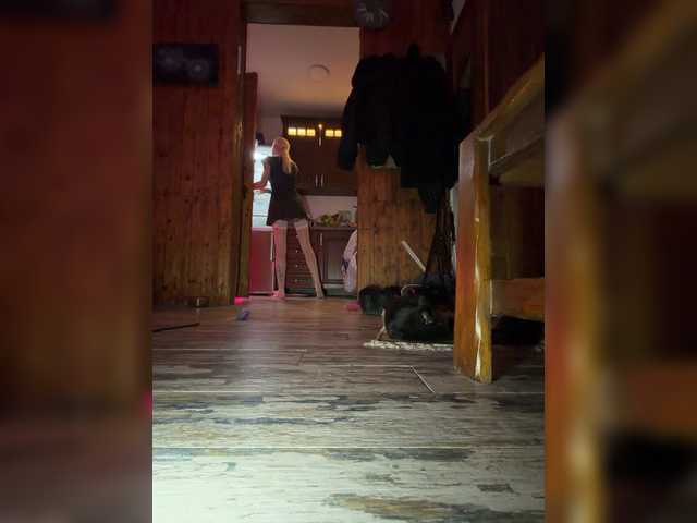 Alina666Mistress's BongaCams show and profile