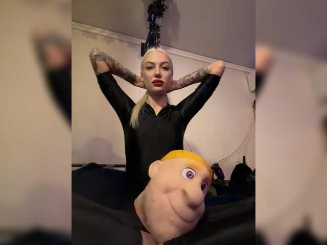Alina666Mistress's BongaCams show and profile