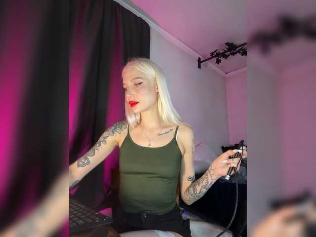 Alina666Mistress's BongaCams show and profile