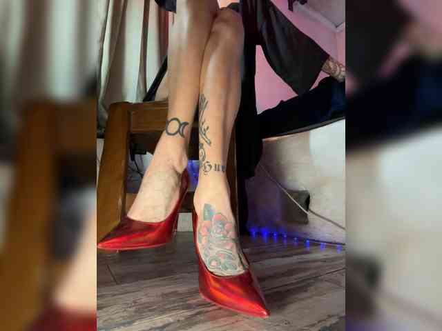 Alina666Mistress webcam