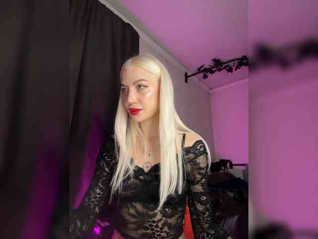 Alina666Mistress webcam