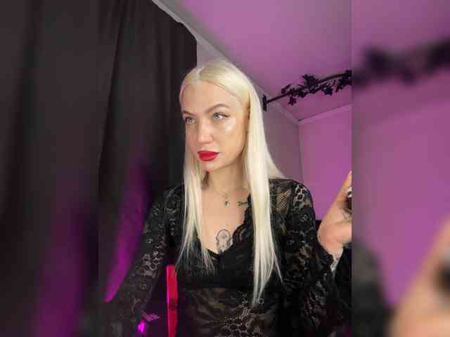 Alina666Mistress webcam