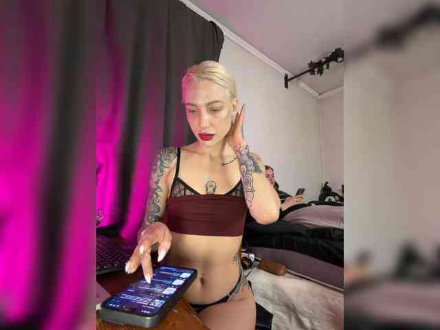 Alina666Mistress webcam