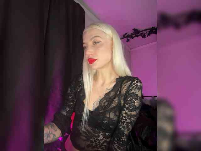 Alina666Mistress webcam