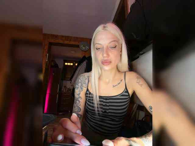 Alina666Mistress webcam