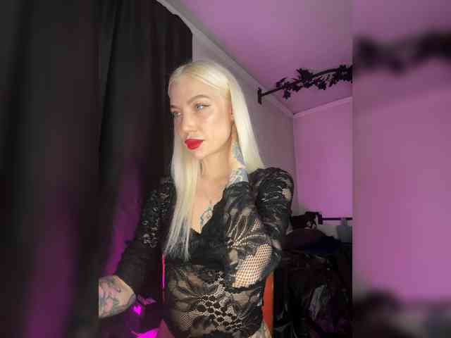 Alina666Mistress webcam