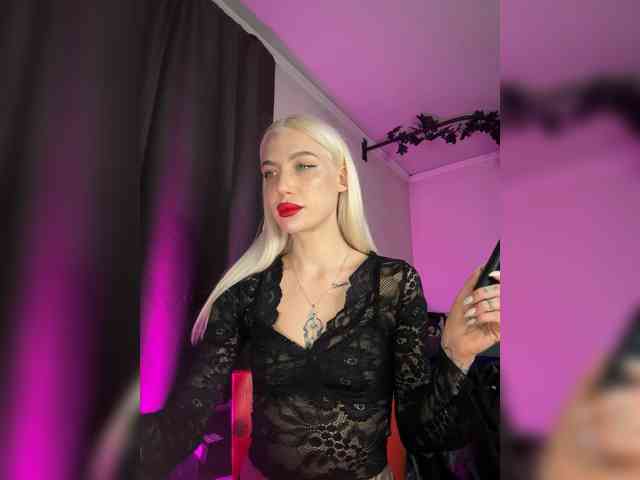 Alina666Mistress webcam