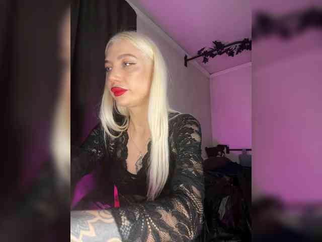 Alina666Mistress webcam