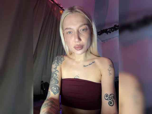 Alina666Mistress webcam