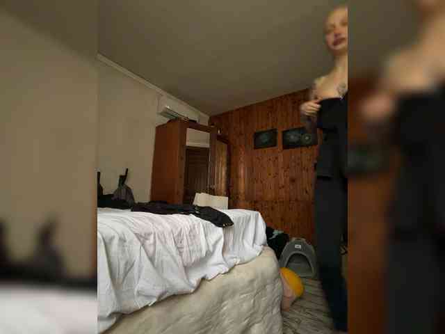 Alina666Mistress webcam