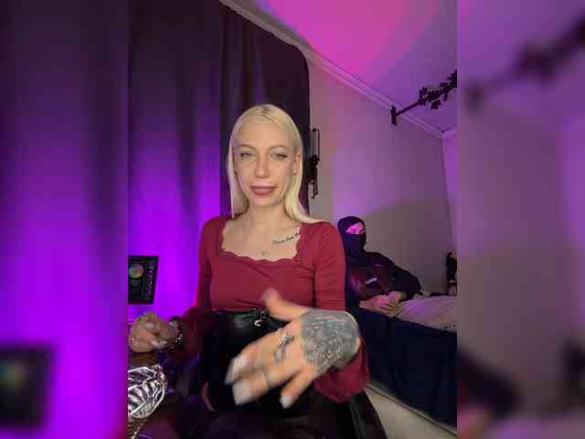 Alina666Mistress webcam
