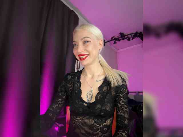 Alina666Mistress webcam