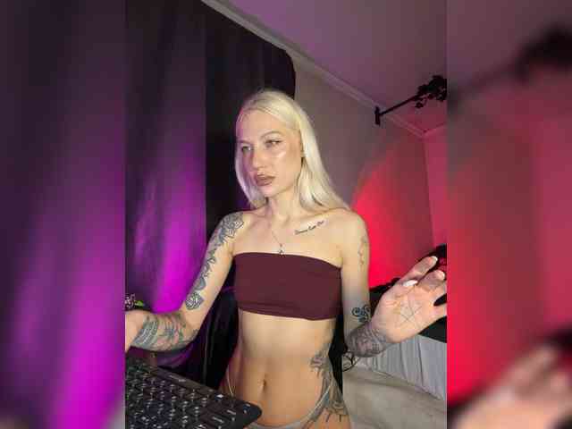 Alina666Mistress webcam