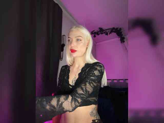 Alina666Mistress webcam