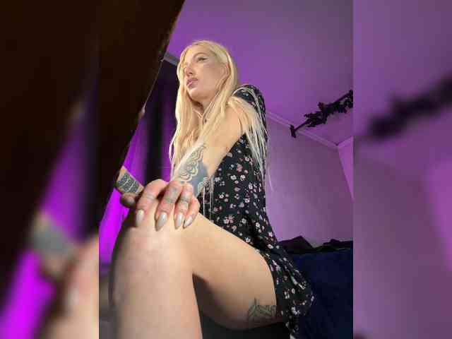 Alina666Mistress webcam