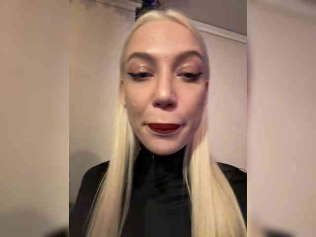 Alina666Mistress webcam