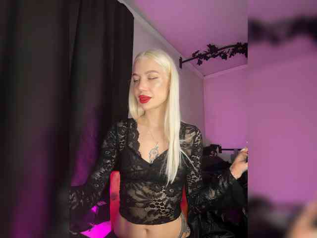 Alina666Mistress webcam