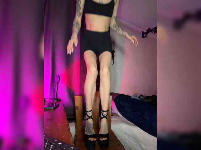 Alina666Mistress webcam