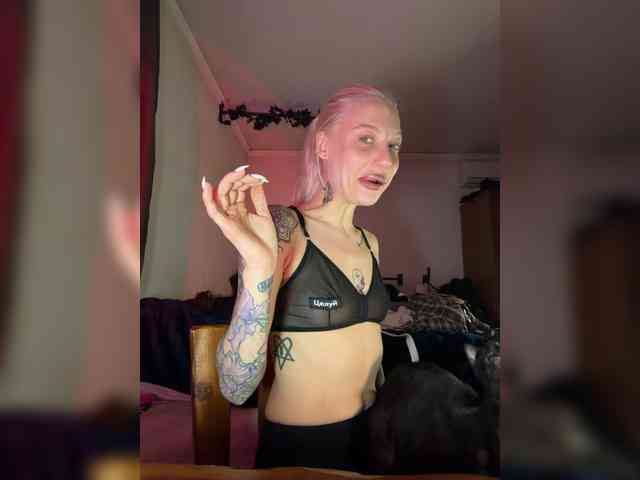 Alina666Mistress webcam