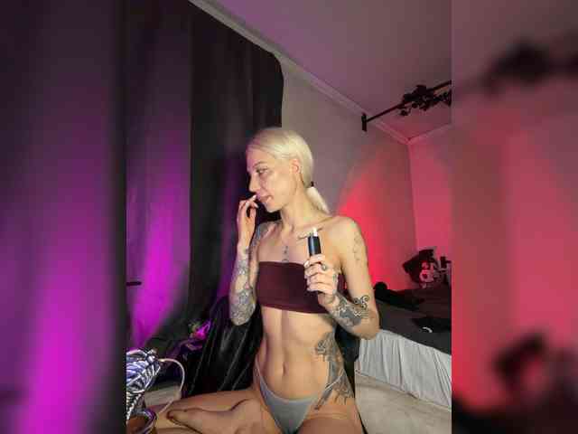 Alina666Mistress webcam