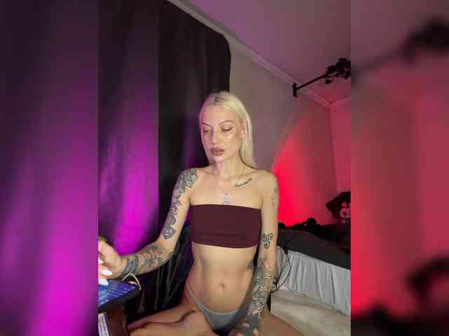 Alina666Mistress webcam