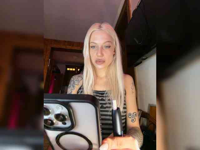 Alina666Mistress webcam