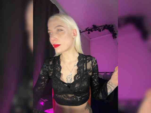 Alina666Mistress webcam