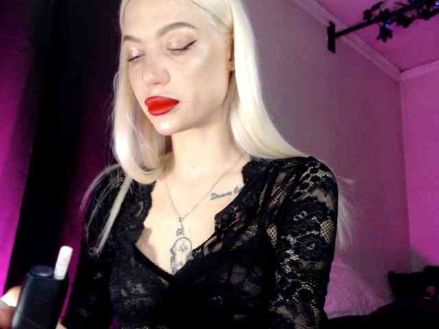 Alina666Mistress webcam