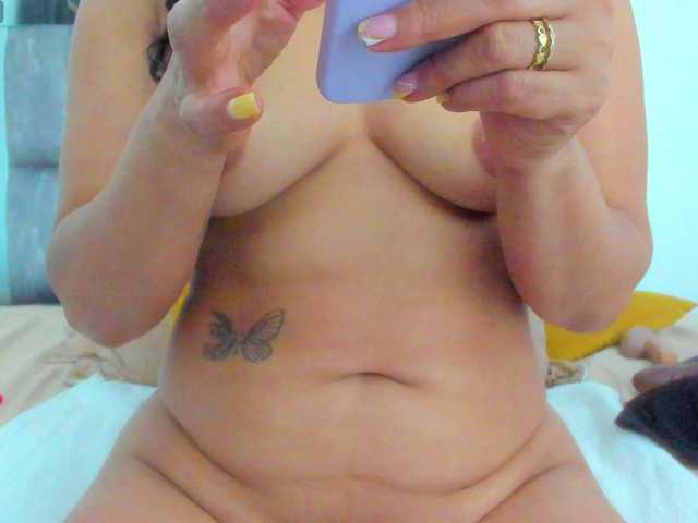 AlicyaOccean's BongaCams show and profile