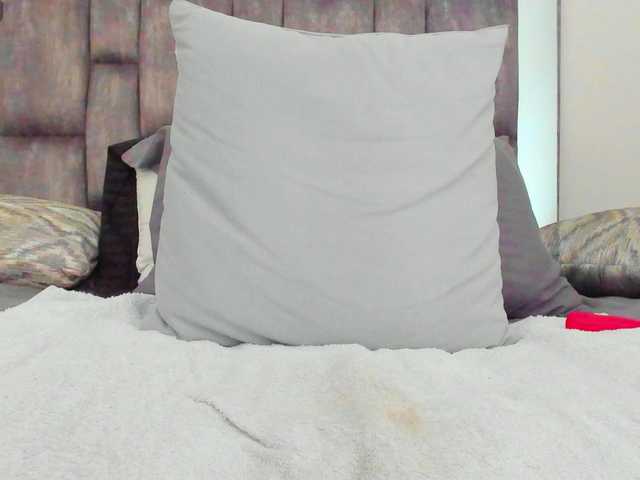 AlicyaOccean's BongaCams show and profile