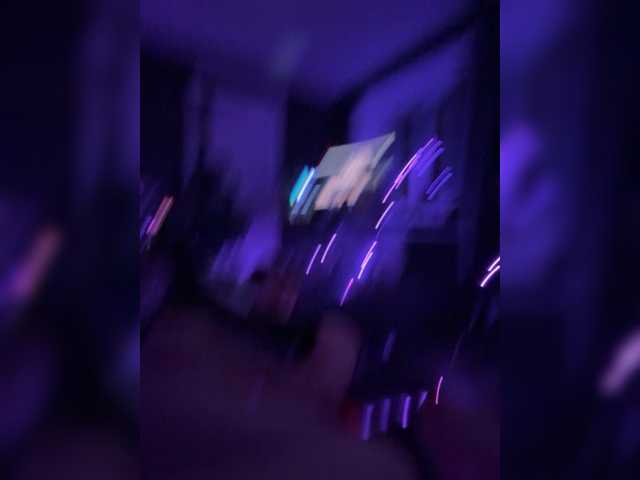 Kroxa27gypo77f from BongaCams is Freechat