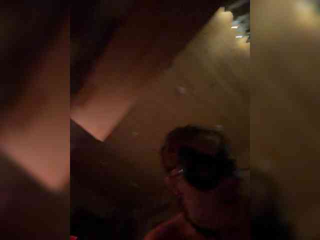 Kroxa27gypo77f webcam