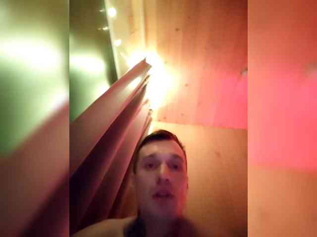 Kroxa27gypo77f webcam