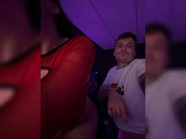 Kroxa27gypo77f webcam