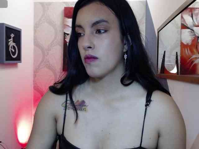 Loornna-mirr Loornna-mirr