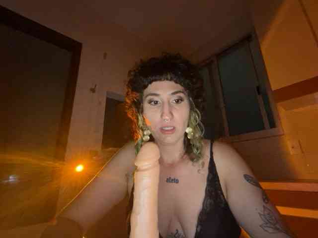 Cattymisteriosa webcam