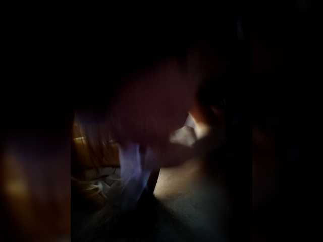 Sexyy-Fox69's BongaCams show and profile