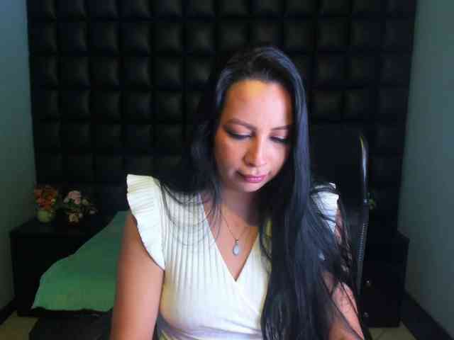 Ashleymontenegro webcam