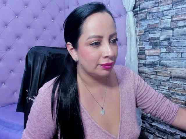 Ashleymontenegro webcam