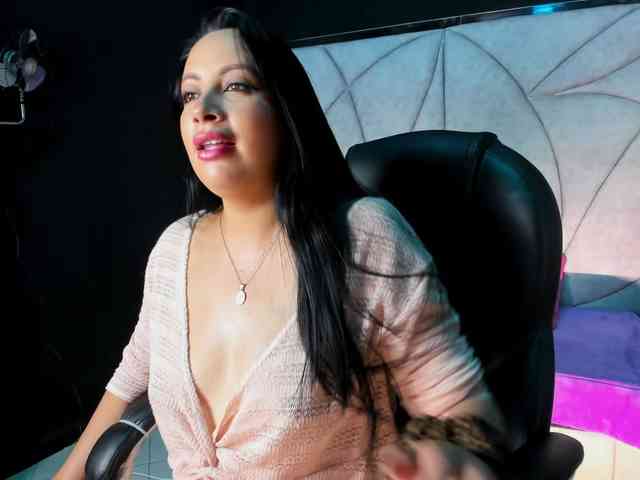 Ashleymontenegro webcam