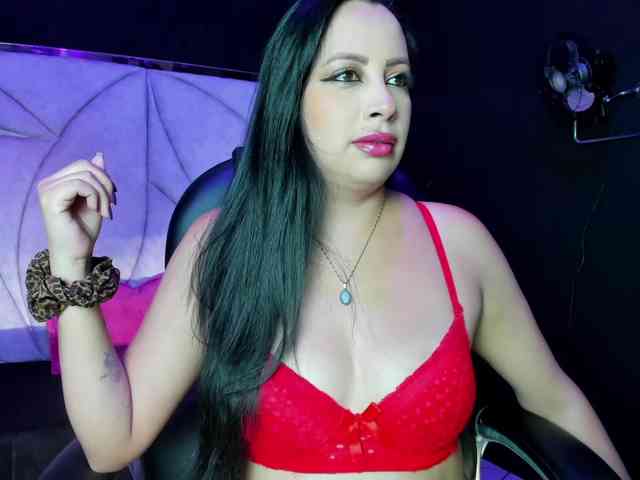 Ashleymontenegro webcam