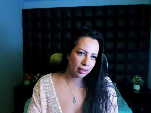 Ashleymontenegro webcam