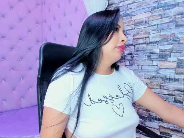 Ashleymontenegro webcam