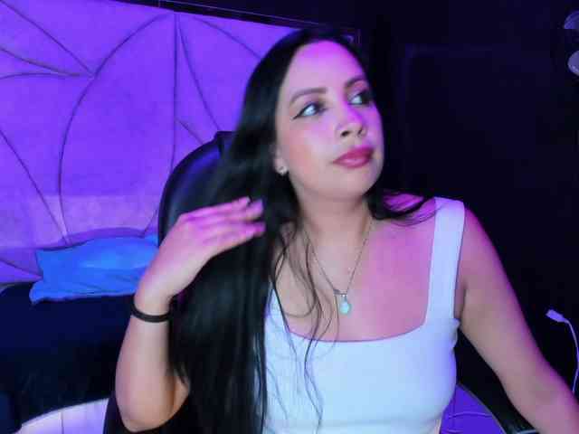 Ashleymontenegro webcam