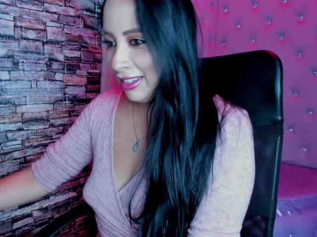 Ashleymontenegro webcam