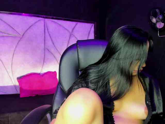 Ashleymontenegro webcam