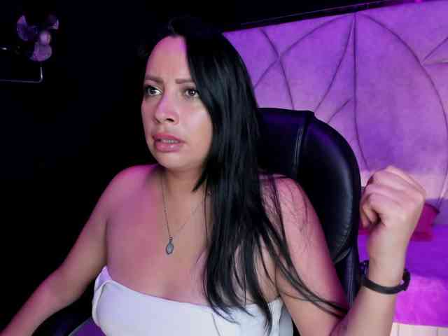 Ashleymontenegro webcam