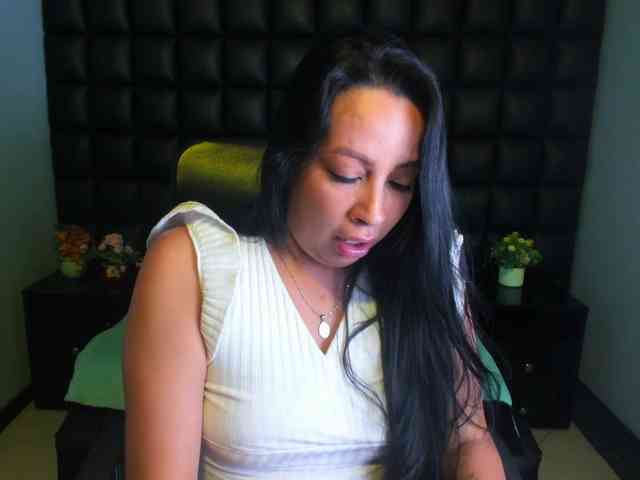 Ashleymontenegro webcam