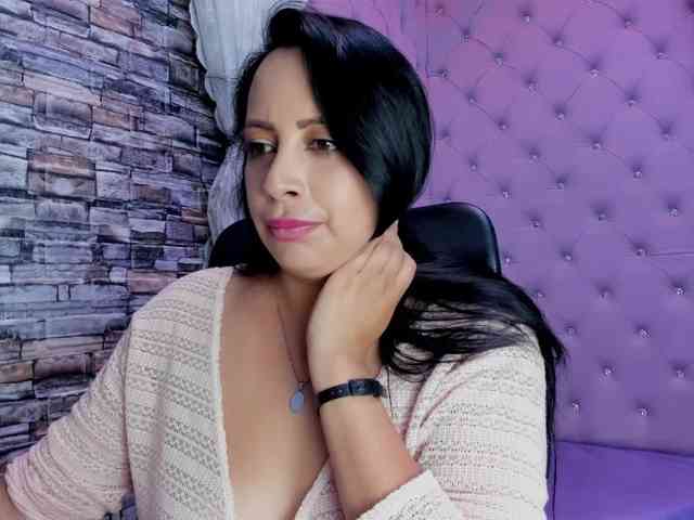 Ashleymontenegro webcam