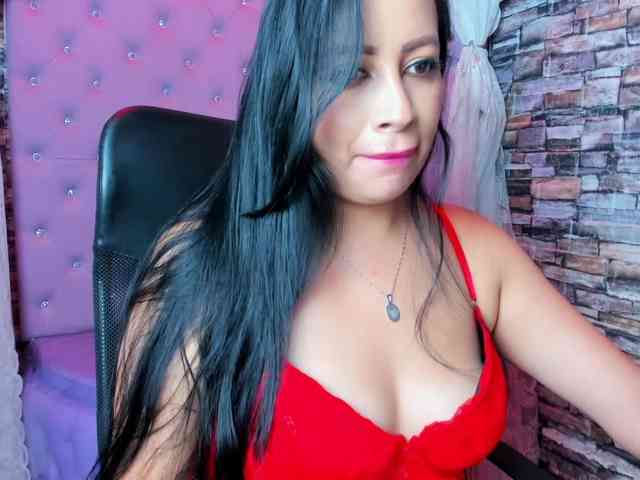 Ashleymontenegro webcam